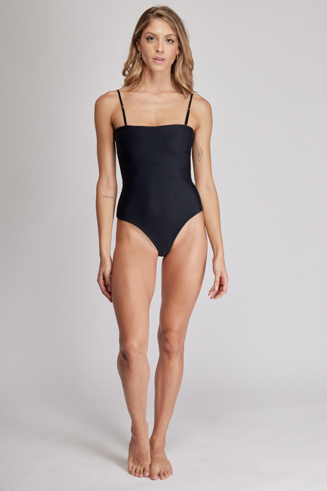 EVERYDAY BASICS STRAPLESS 02 // BLACK